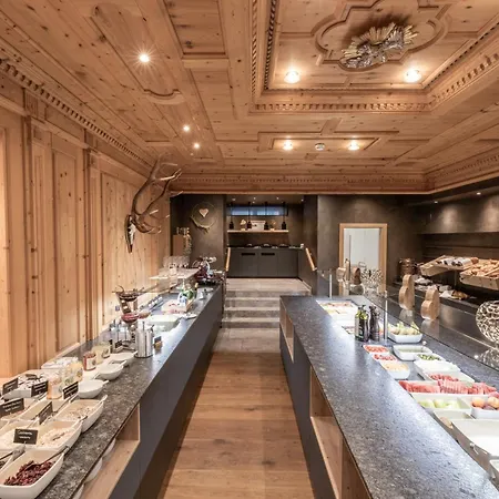 Baumhaus By Gassner Domek letniskowy *