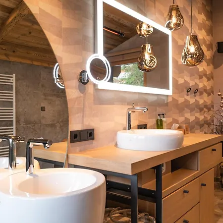 Baumhaus By Gassner Domek letniskowy